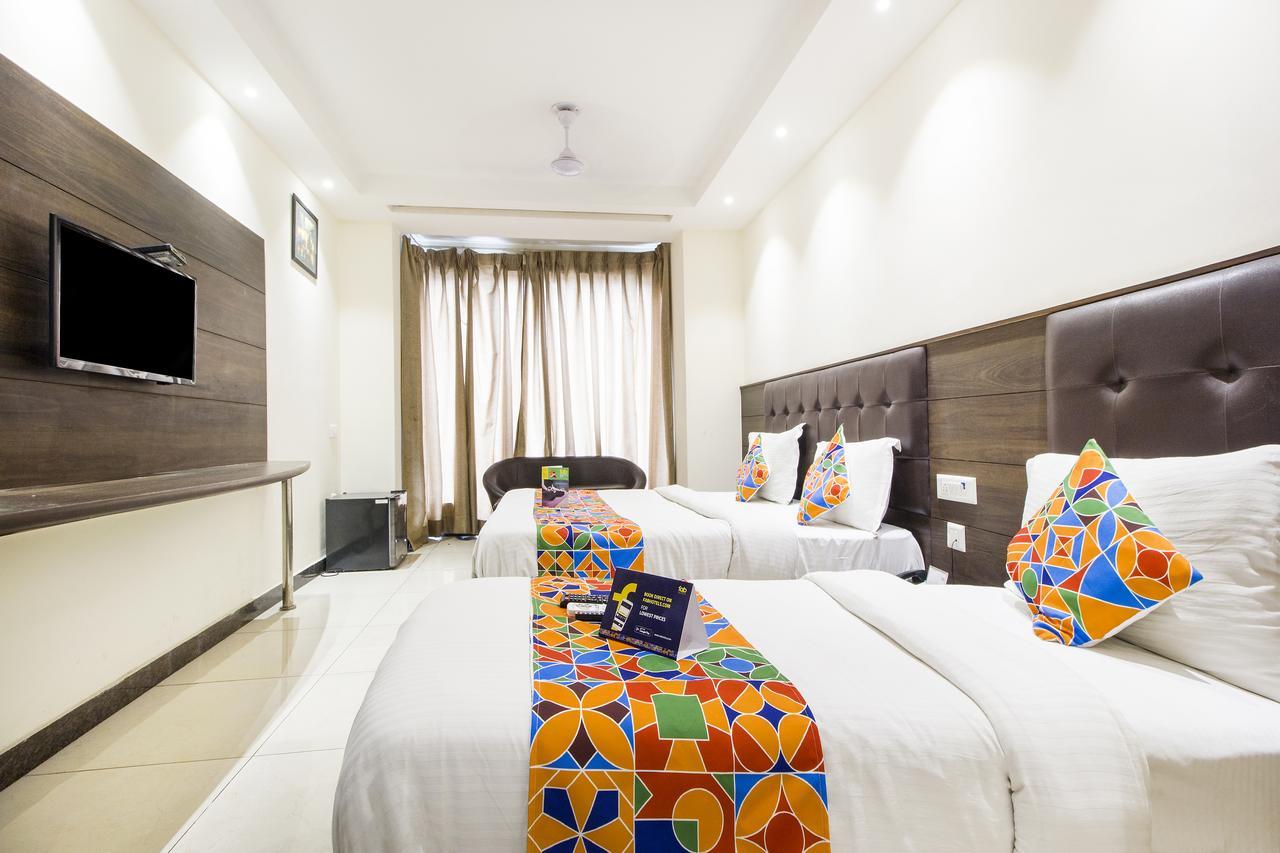Hotel Fabexpress Le Continental Paharganj Neu-Delhi Exterior foto
