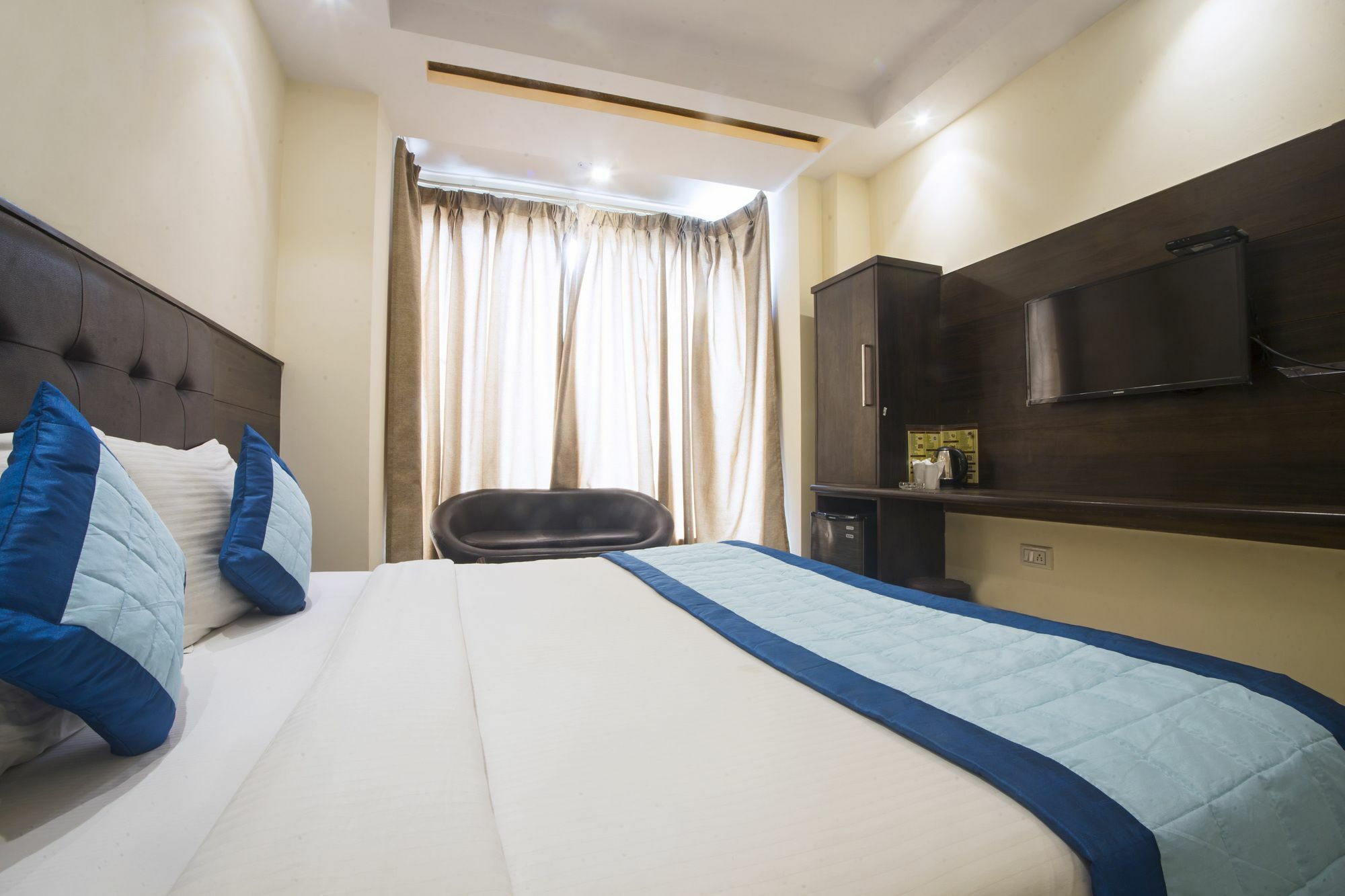 Hotel Fabexpress Le Continental Paharganj Neu-Delhi Exterior foto