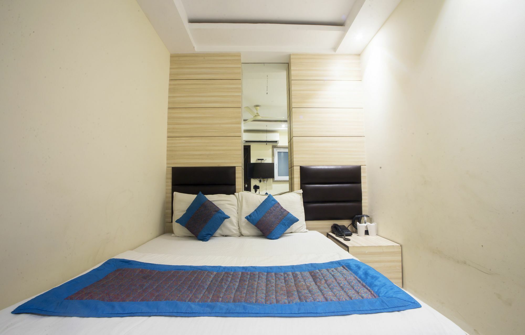 Hotel Fabexpress Le Continental Paharganj Neu-Delhi Exterior foto